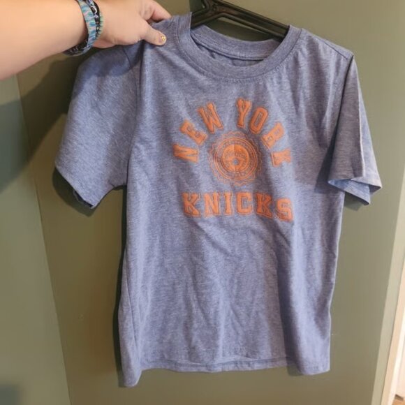 New york Knicks youth size (14-16) new - Picture 1 of 3